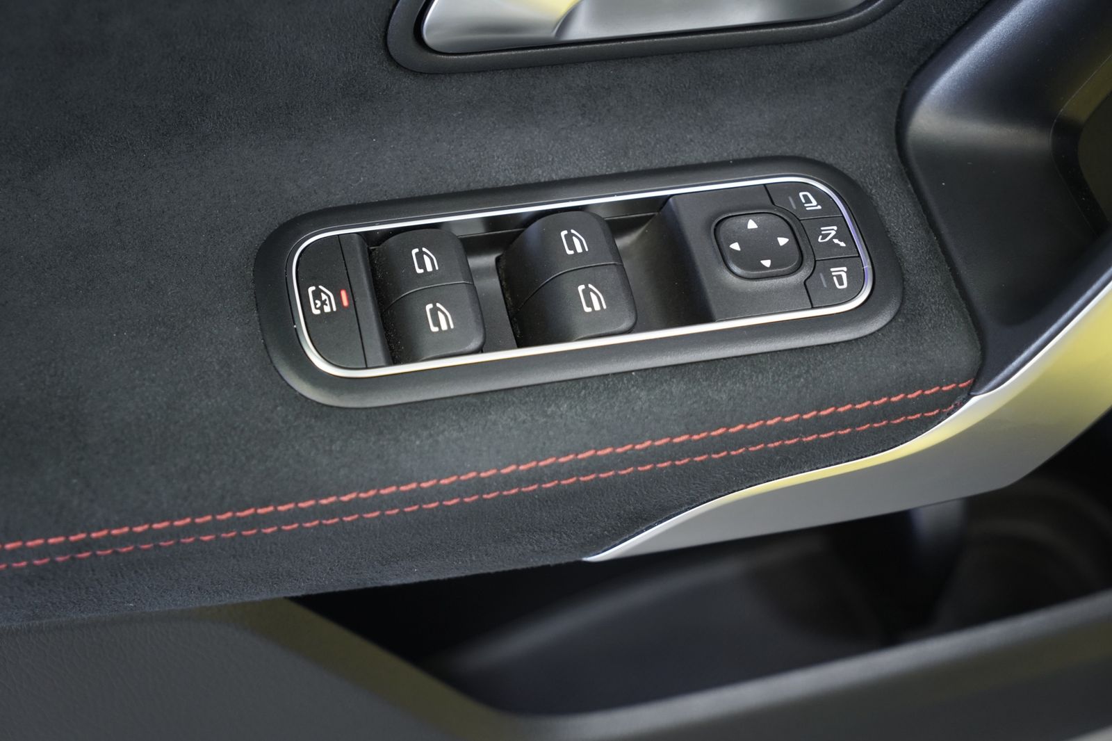 Mercedes Benz A 35 Amg Mercedes Benz A 35 Amg