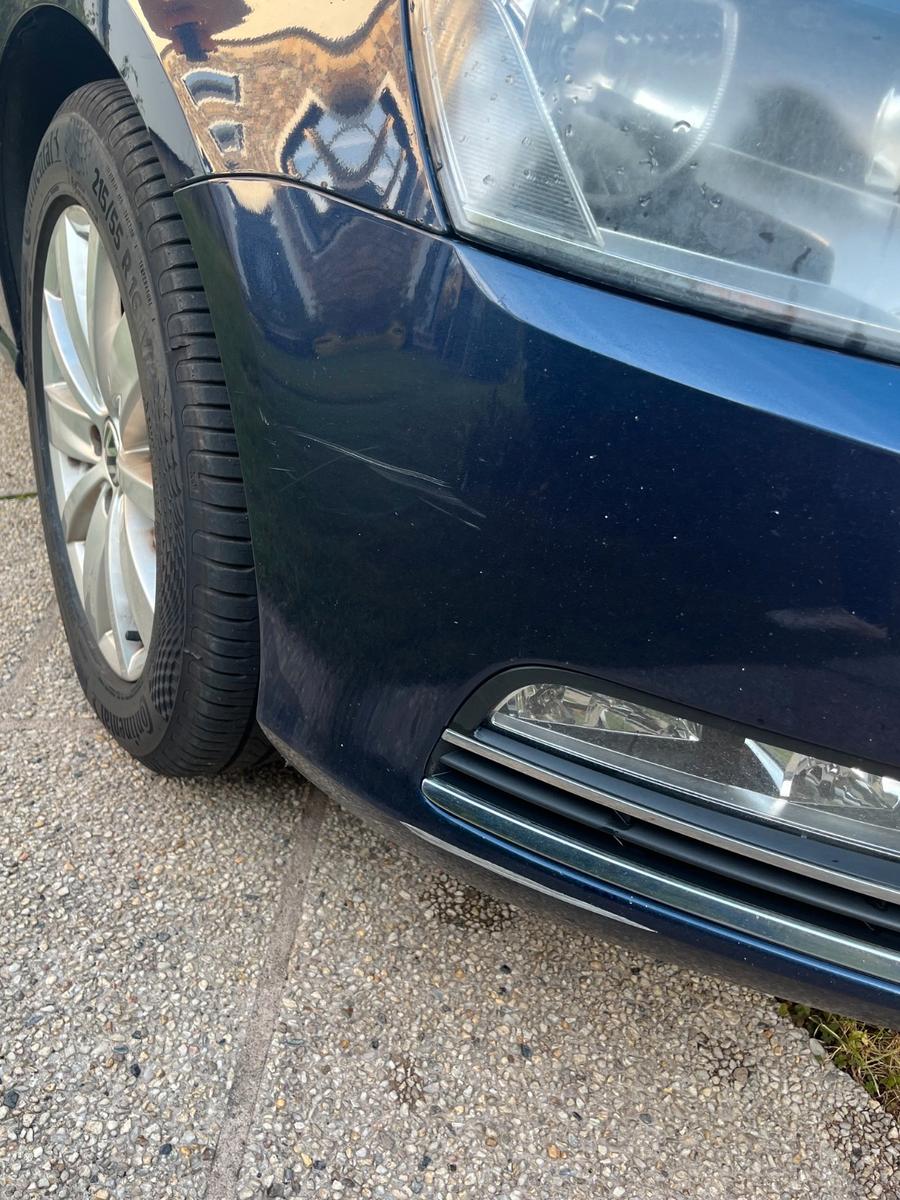 Volkswagen Passat 2012 — photo 12