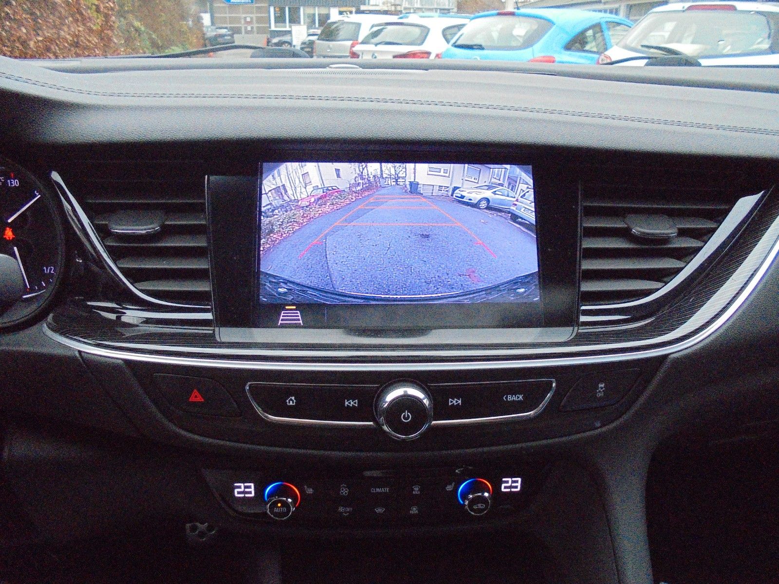 Fahrzeugabbildung Opel Insignia B Grand Sport Innovation Automatik/Navi