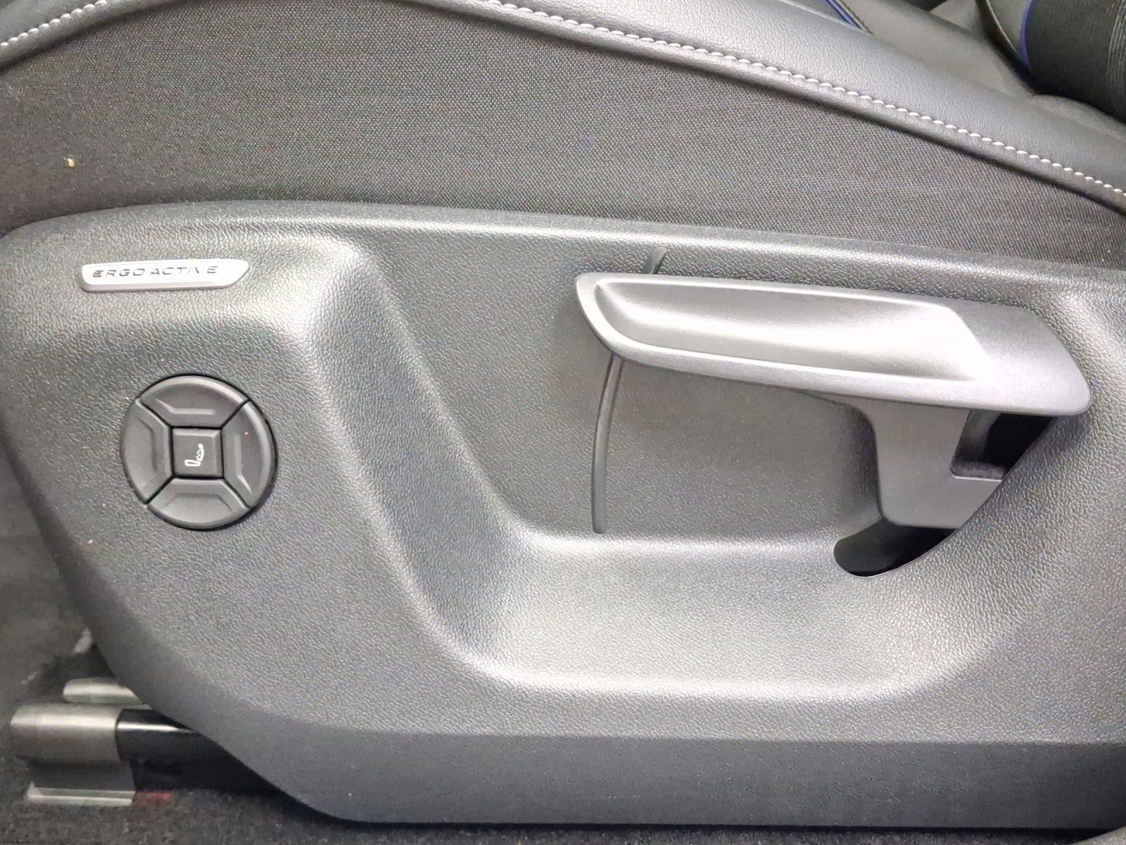 Volkswagen Tiguan - Bild 19