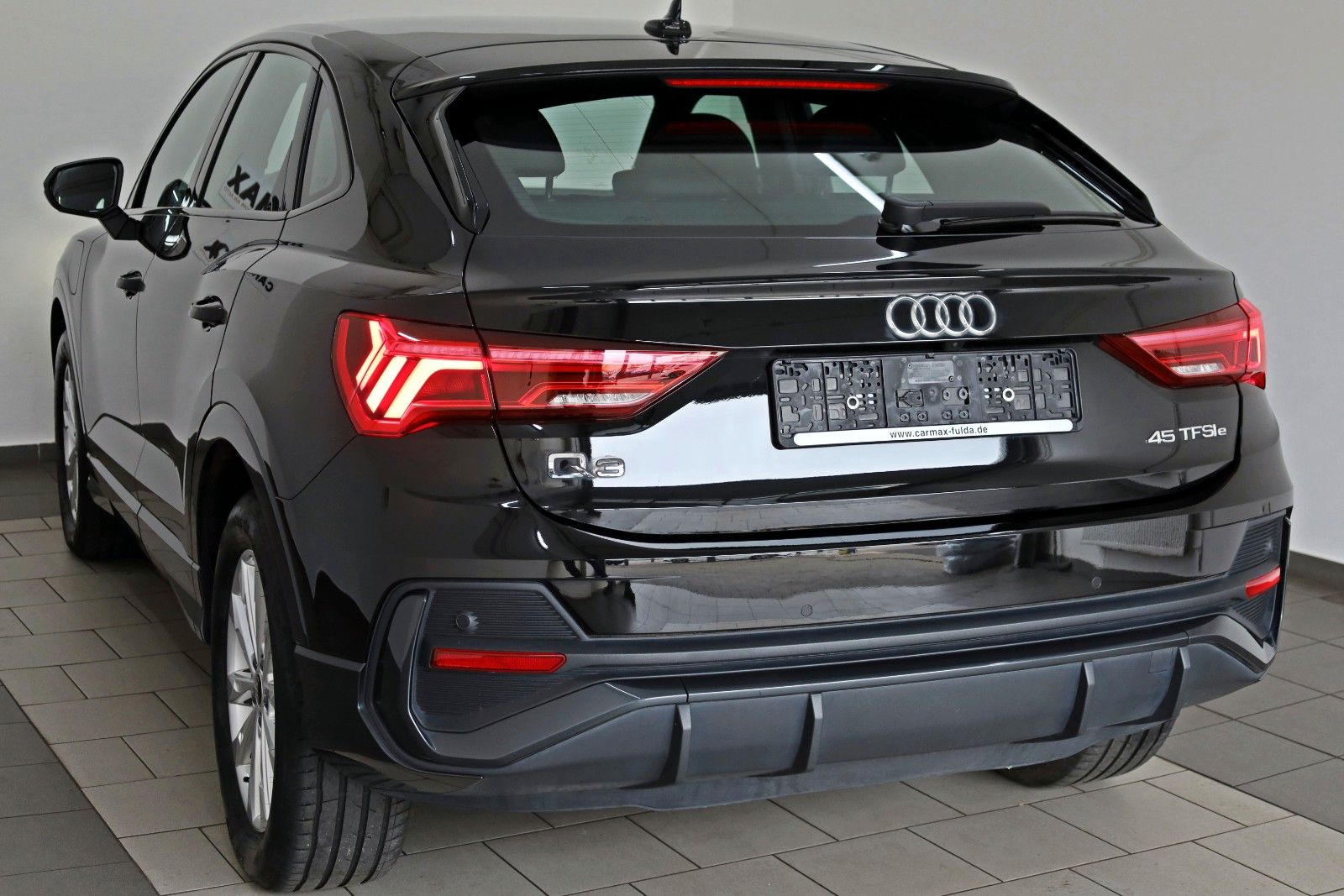 Fahrzeugabbildung Audi Q3 Sportback 45 TFSI e, Leder,Navi,SH,Kamera,AHK