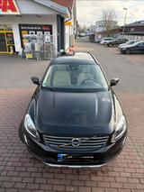 Volvo Top-Fahrzeug: XC60 Diesel, Vollausstattung   - Volvo Gebrauchtwagen in Gießen