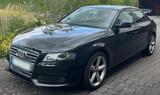 Audi A4 B8 mit Audi S-Line Felgen - Audi A4 aus 2008: Line
