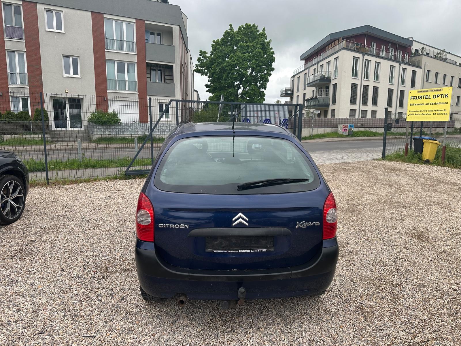 Citroën Xsara Picasso 1,6 16VConfort/Klima/AHK/TÜV-08-27