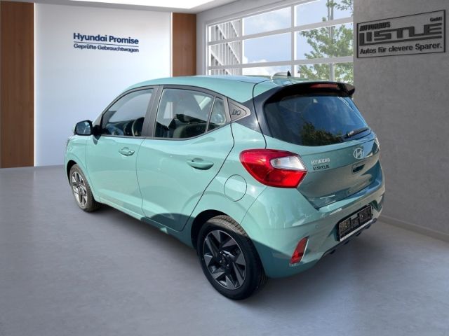 Fahrzeugabbildung Hyundai i10 Trend Navi Apple CarPlay Android Auto Klimaa