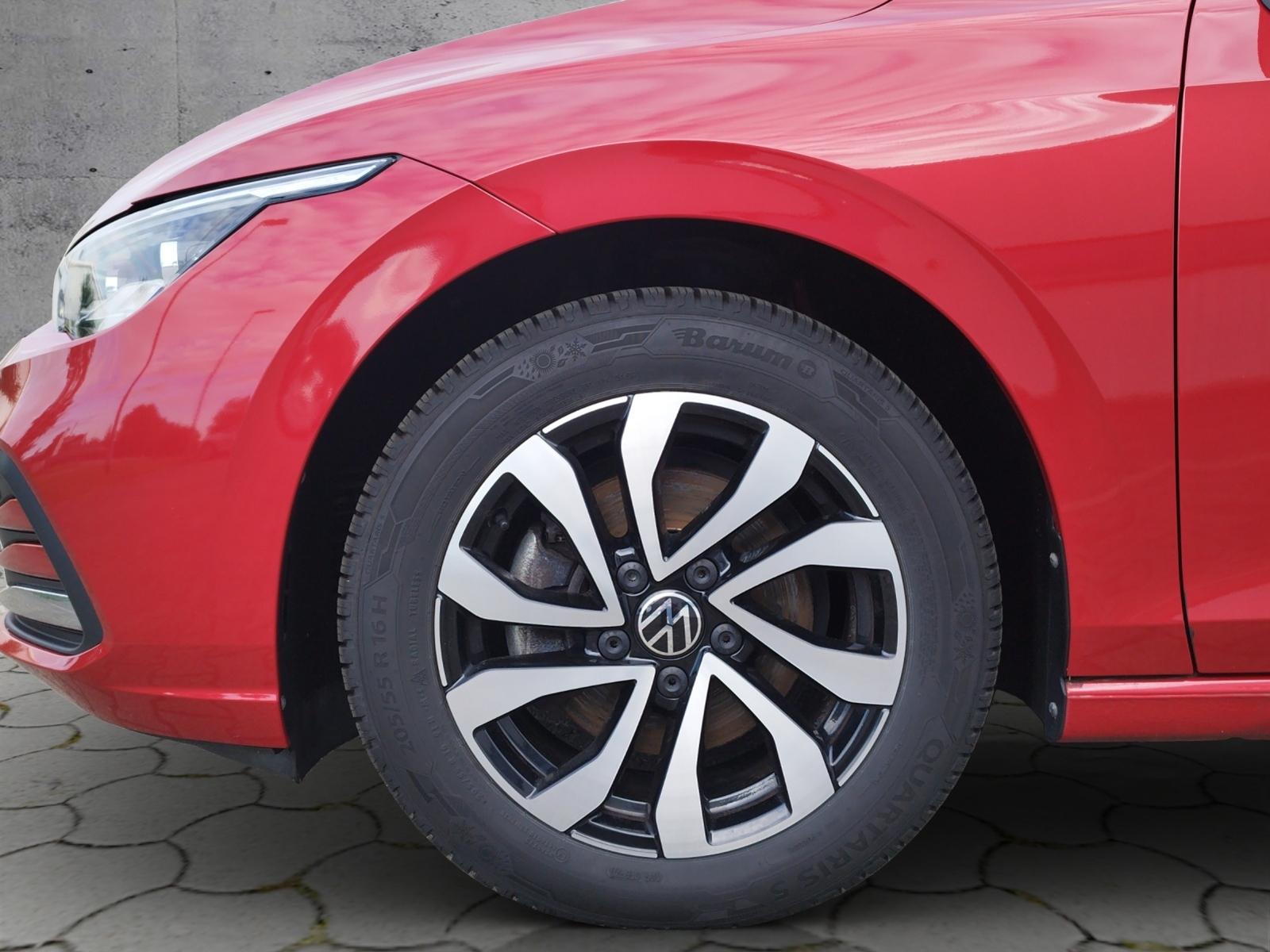 Volkswagen Golf VIII Active1.0 TSI MATRIX/PANO/CARPLAY, миниатюра 5