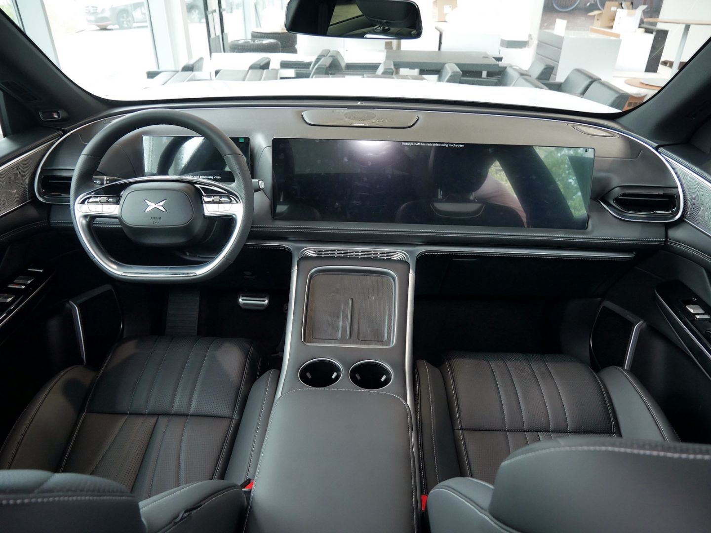 XPENG G9
