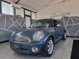 MINI Mini Cooper Clubman 1.4 16V One NEOPATENTATI - blaue MINI One Clubman