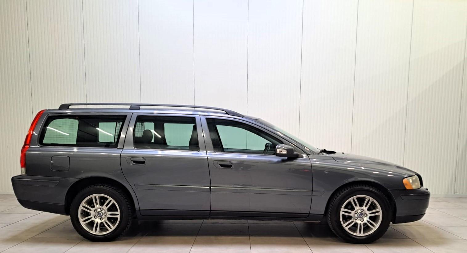 Volvo V70 2006 — photo 5