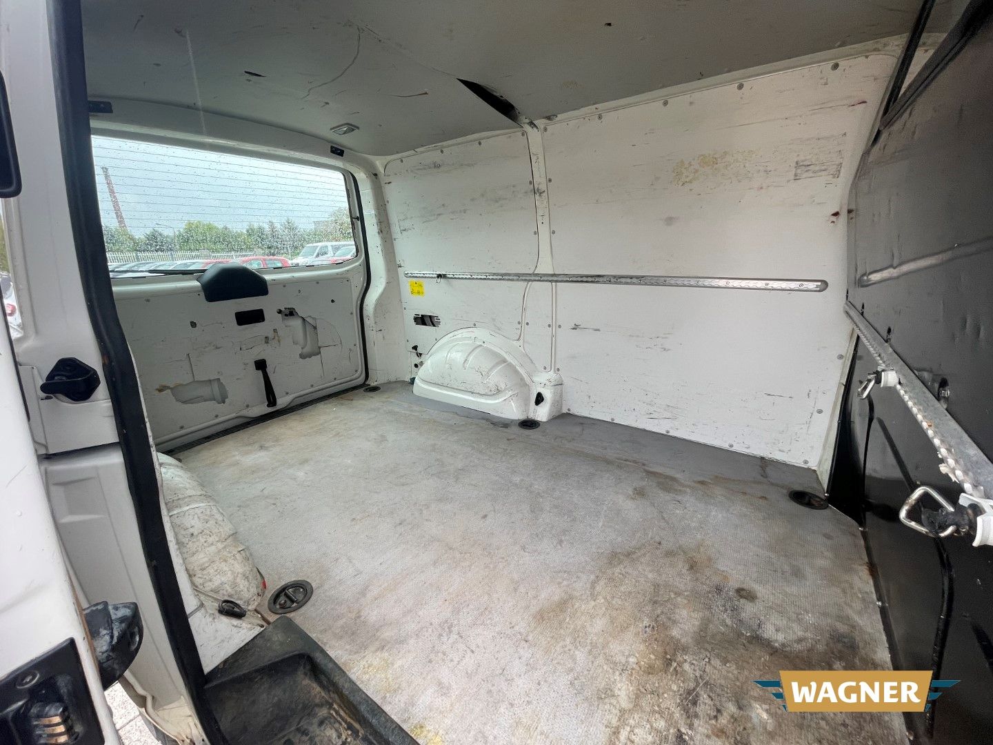 Fahrzeugabbildung Volkswagen T5 Transporter 1.9 TDI DPF Klimaanlage