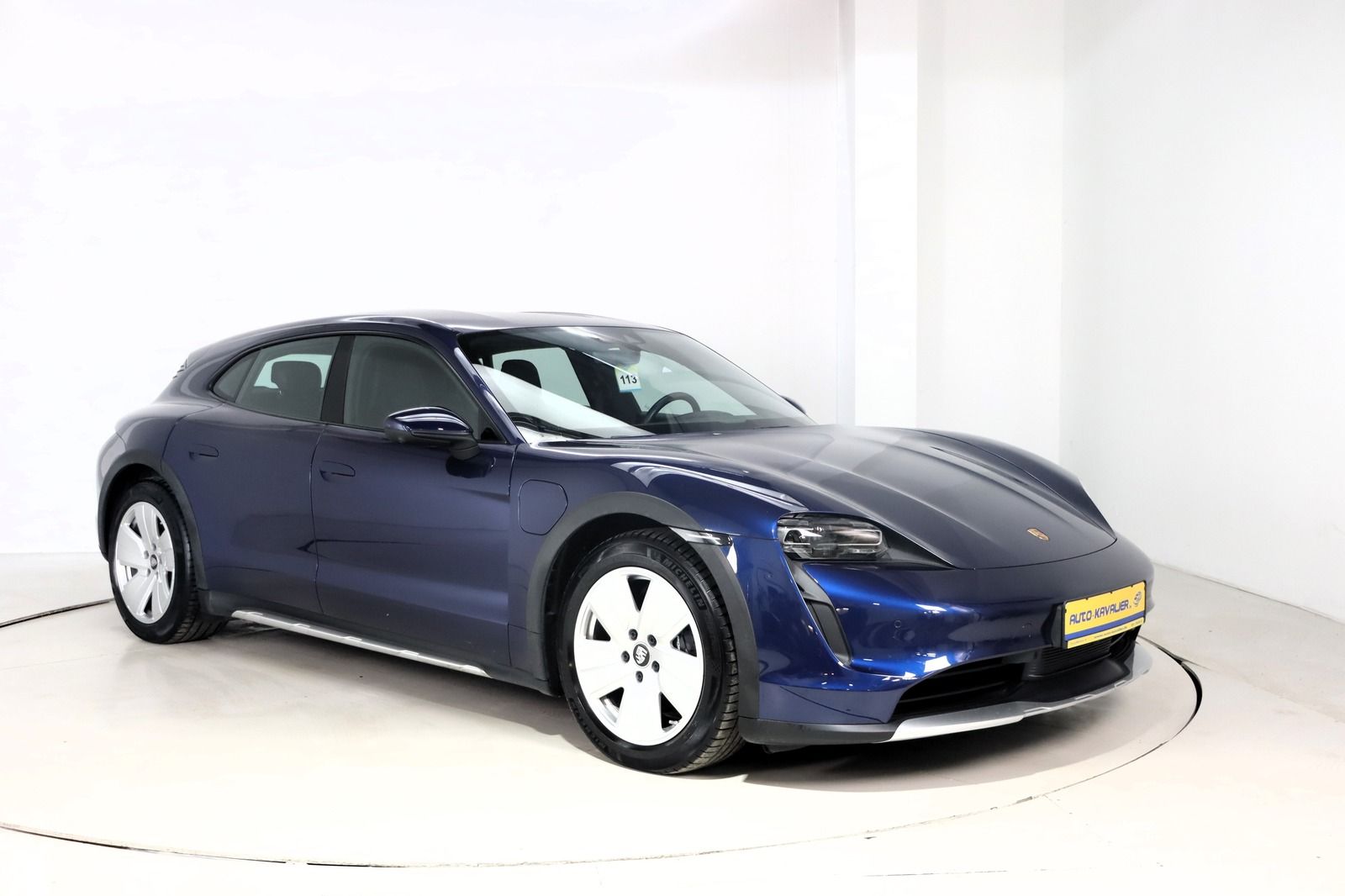 Fahrzeugabbildung Porsche Taycan 4 Cross Turismo * Luftfederung * LED