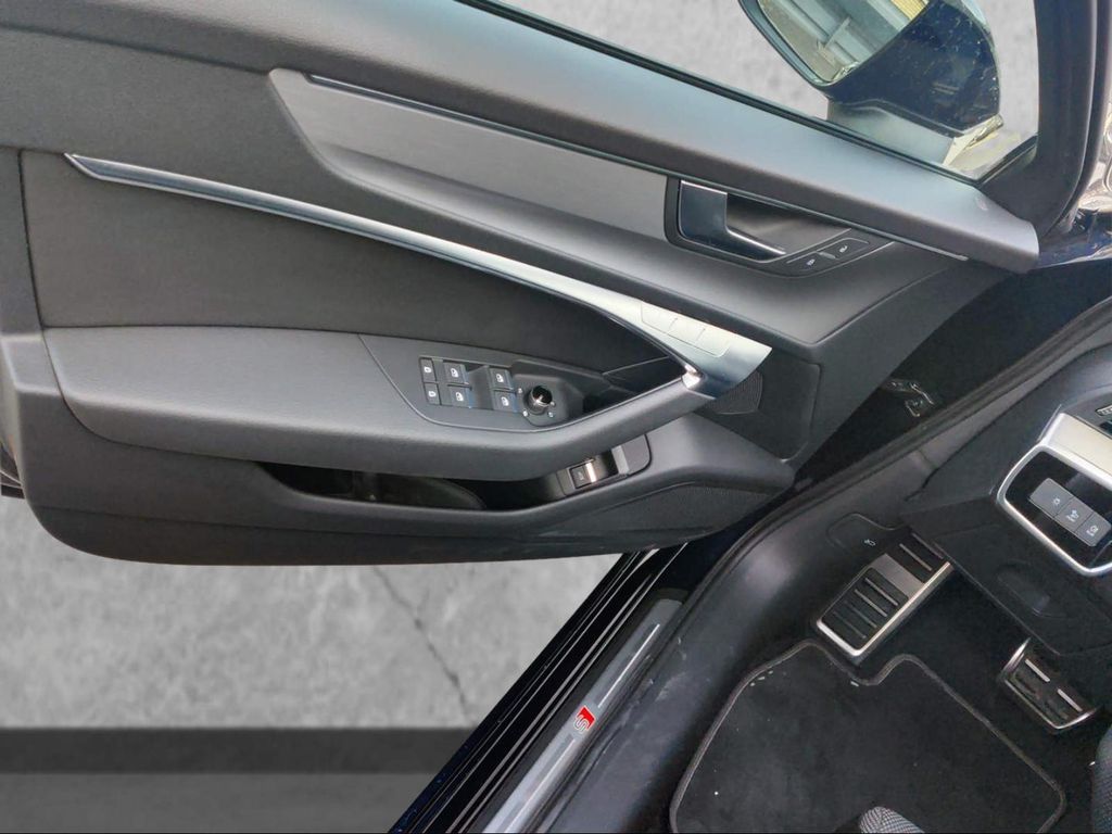 Audi A6 Avant TFSI e Sport 55 TFSIe quattro 270(367)