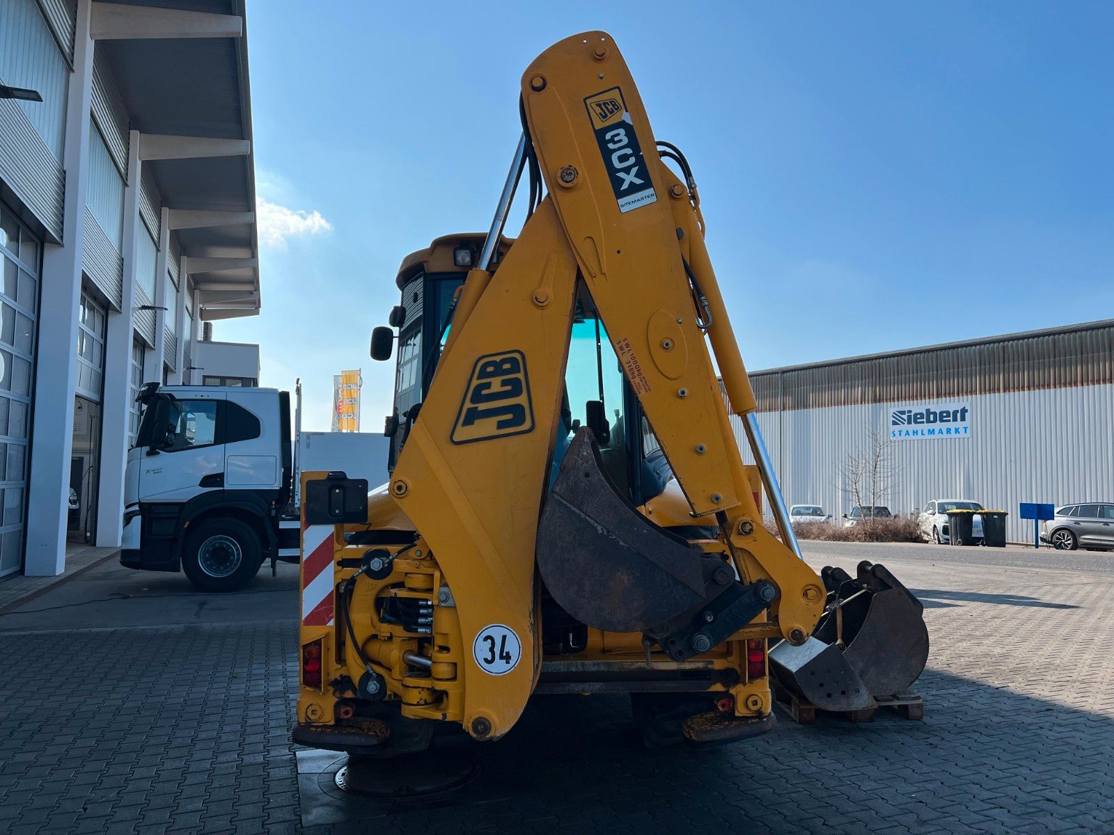 Fahrzeugabbildung JCB 3CX / 9.030h / Löffelpaket / Gabel / Schaufel