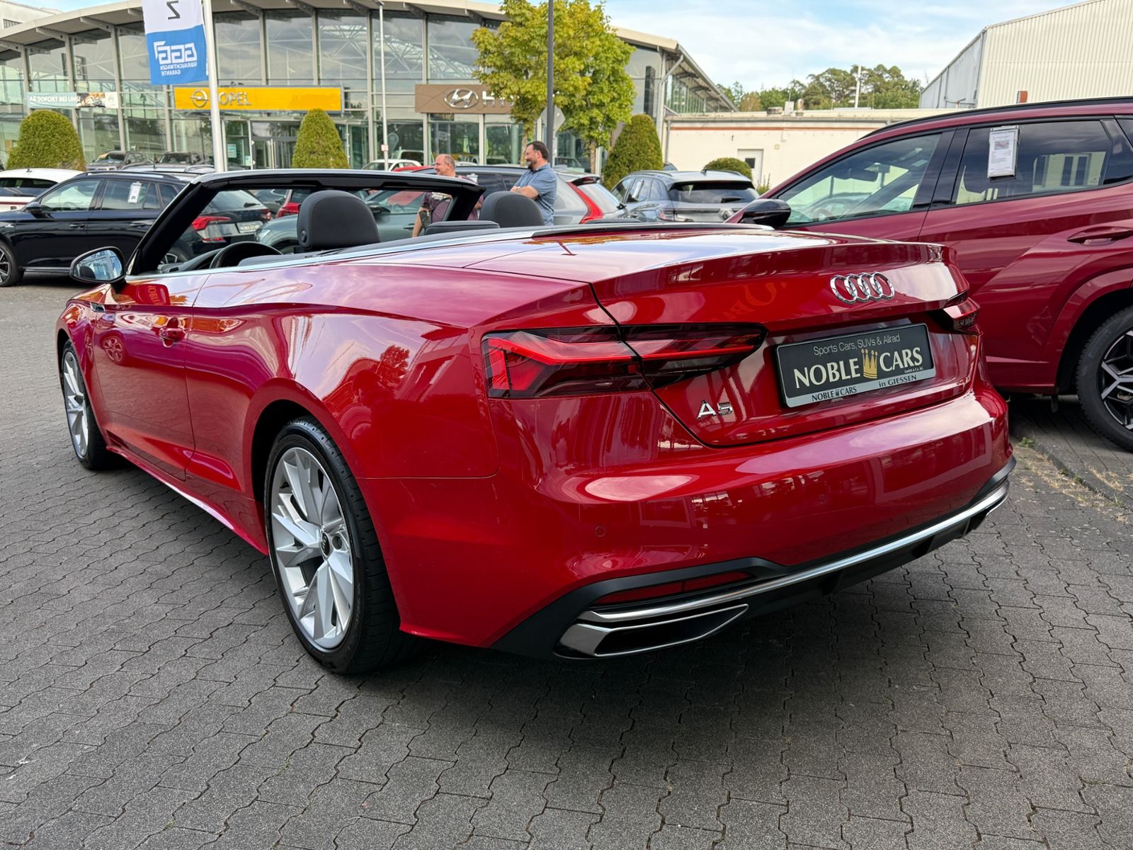 Fahrzeugabbildung Audi A5 Cabrio advanced 40 TFSI S tronic NAVI LEDER
