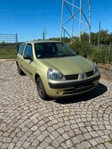Renault Clio.  TÜV  Januar 2028 - gebrauchte Renault Clio aus dem Jahr 2004