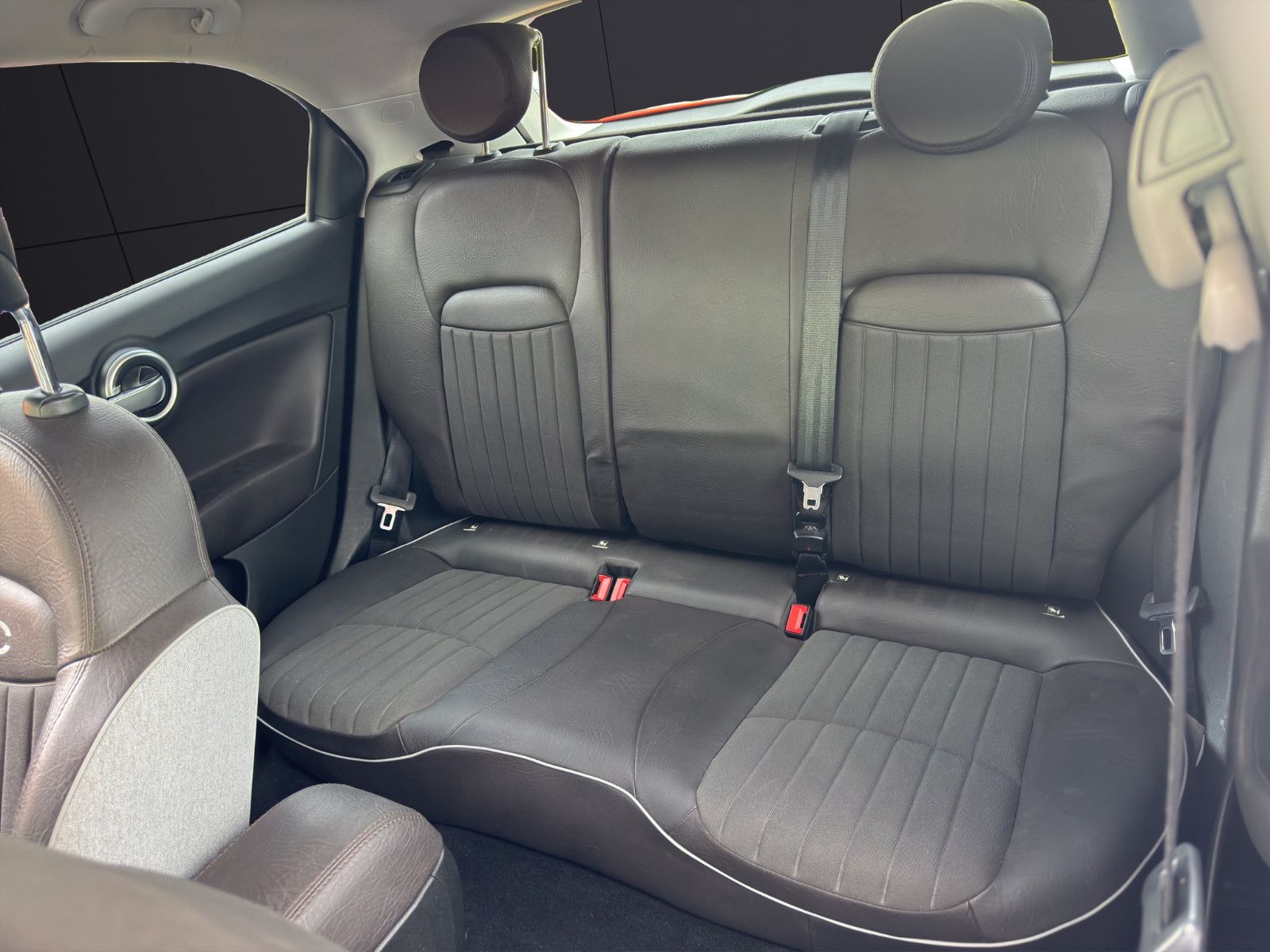 Fahrzeugabbildung Fiat 500X Lounge Tempo*Bi-Xen*2-Zo.-Klimaauto*Keyless