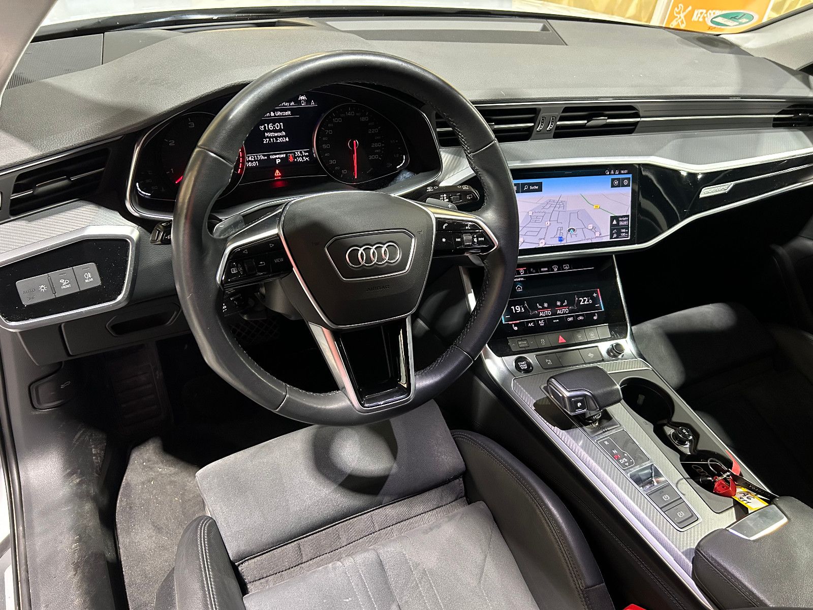 Fahrzeugabbildung Audi A6 Avant 50 TDI quattro HEAD-UP/ACC/APPLE/KAMERA