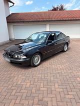 BMW E39 528i | 251tkm | TÜV 11/26 | Viele ... - BMW 528 aus 1996: 528i