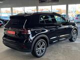 Volkswagen T-Cross 1.0 TSI R-Line DSG *SHZ*NAV*LED*ACC*PDC* - VW T-Cross Gebrauchtwagen in Leipzig