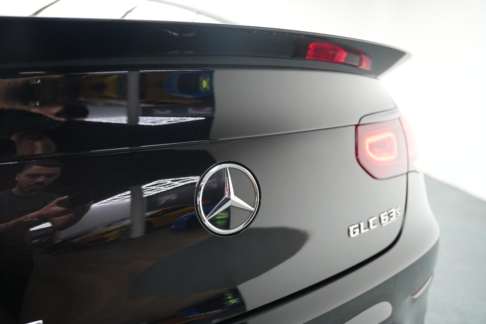 Mercedes-Benz GLC 63 AMG Coupe/MBUX/Ambiente/Schiebedach/Kam/
