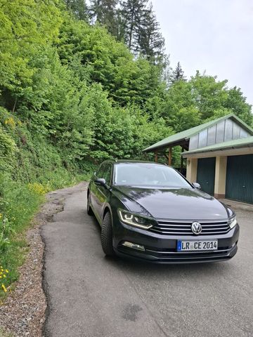 VW VW Passat B8 Variant 1.6 TDI 2018 LED Navi...