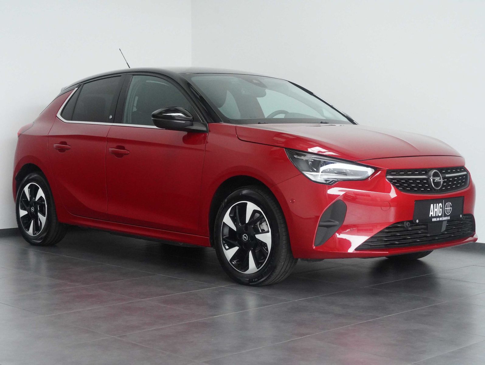 Fahrzeugabbildung Opel Corsa F e Elegance LED/CARPLAY/DAB/11KW