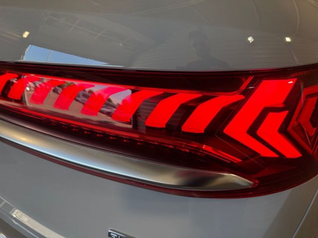 Q7 55 TFSI QUATTRO 7 SITZE+MATRIX+AHK+LUFT+PANO+
