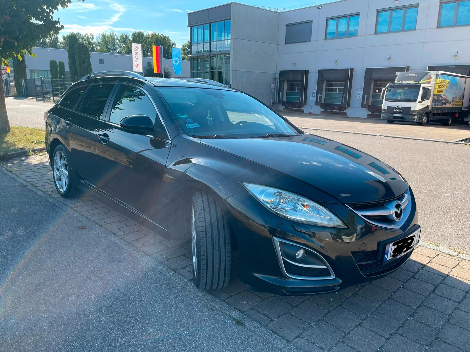 Mazda 6 2010 — rear view