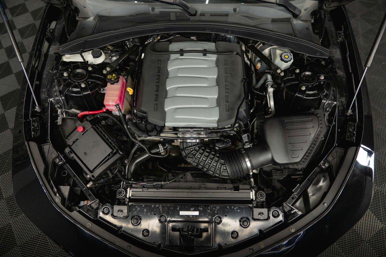 Fahrzeugabbildung Chevrolet Camaro 6.2 SS Coupe ZL1 Performance *CORSA*19%*