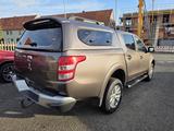 Mitsubishi L200 Plus Doppelkabine+Hardtop 4X4 AHK R-Kamera - mit Diesel-Antrieb: Braun, mit Klimaanlage