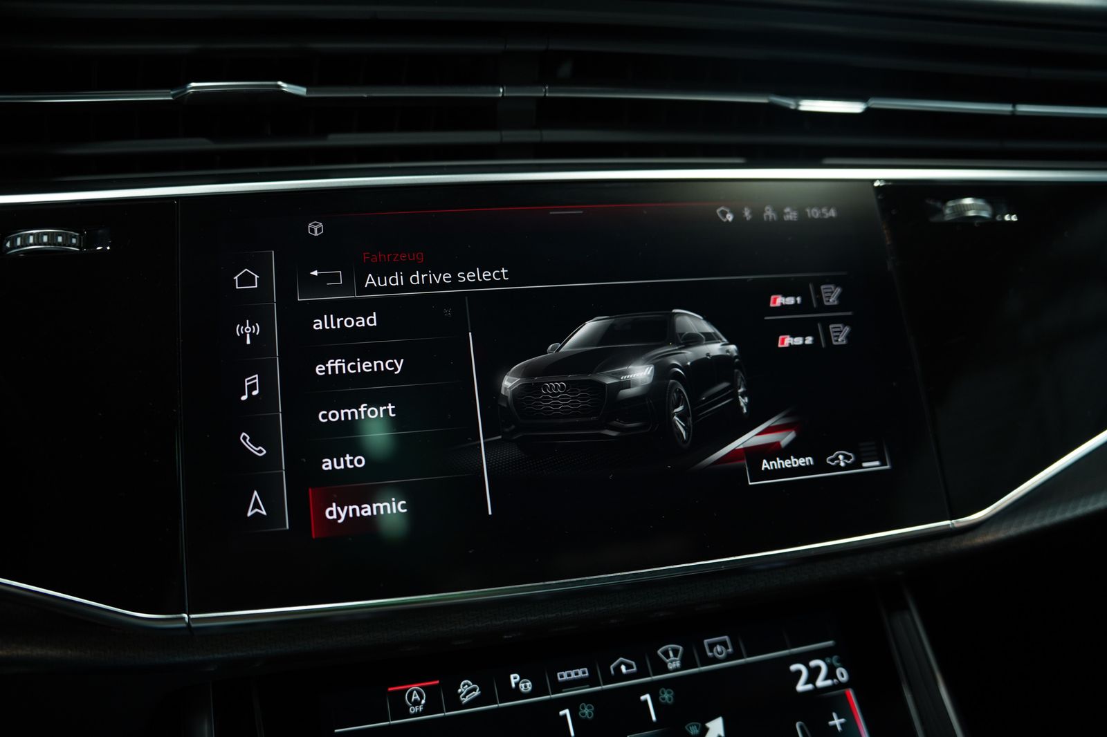 Audi Rsq8