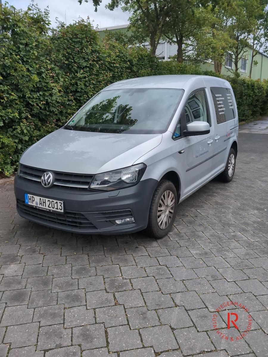 Volkswagen Caddy PKW Trendline BMT