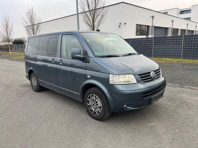 Volkswagen T5 Transporter Bus Caravelle Comfortline