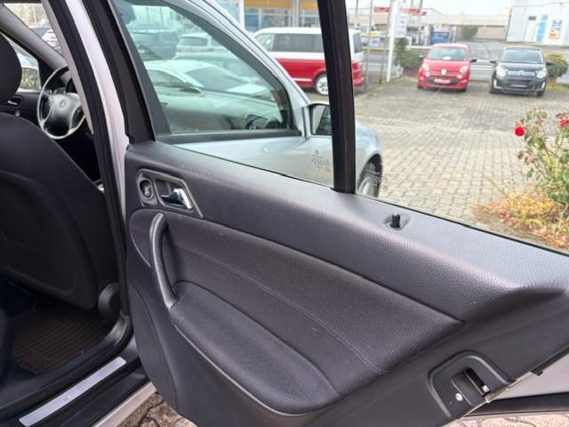 Mercedes-Benz C180 2007 — photo 19