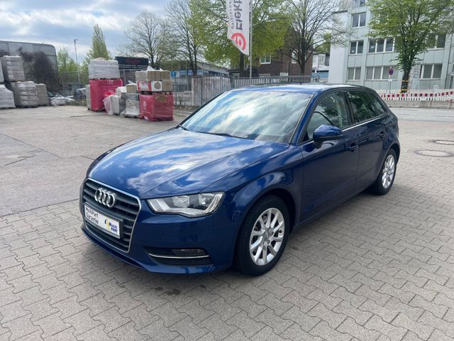 AUDI A3 Sportback  2,0 TDI/Nur 67000 KM/Anhängerkuppl