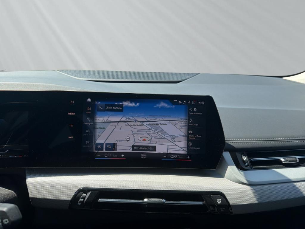 BMW 218 Active Tourer d adapt. LED Aktivsitz Fernlic, миниатюра 11