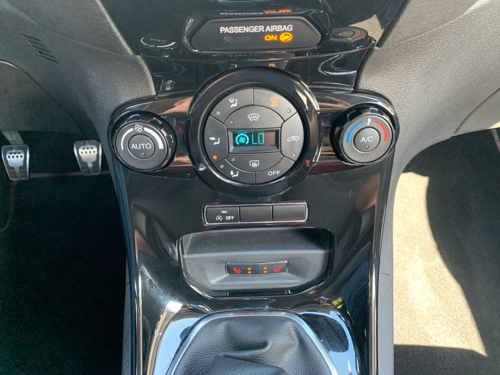 Fahrzeugabbildung Ford Fiesta 1.0 EcoBoost Sport S/S