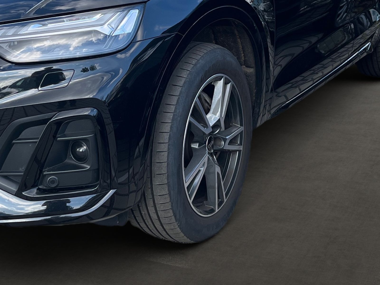 Audi Q5 50 TDI quattro s-line PANO AHK Navi Matrix foto 4
