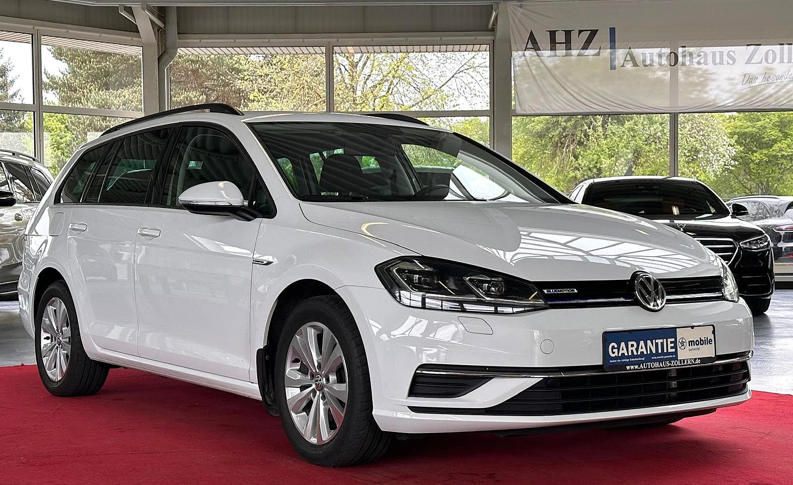 Volkswagen Golf 1,5 TGI DSG /AHK/ACC/ERDGAS BENZIN/STANDHZ
