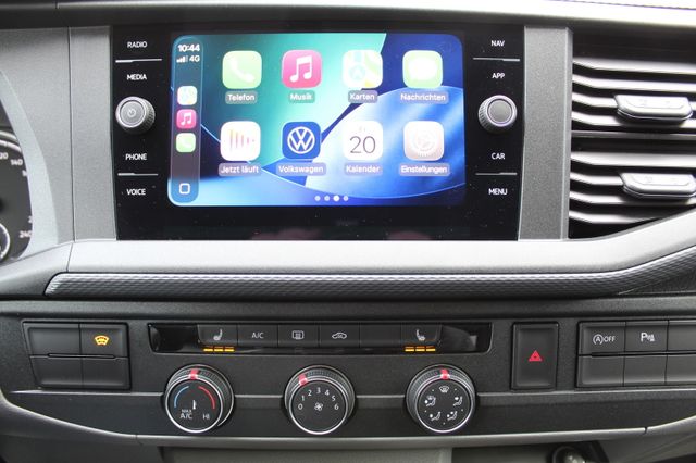 Volkswagen T6.1 Kombi 150PS DSG LED AHK Standhzg Campervor.