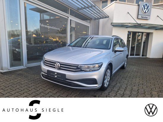 Volkswagen Passat Variant 1.6 TDI DSG Navi ACC LED Sitzheiz