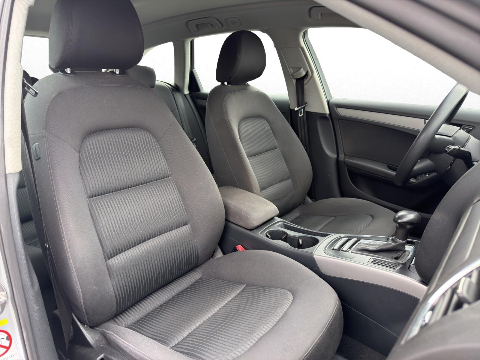 Audi A4 2013 — photo 11