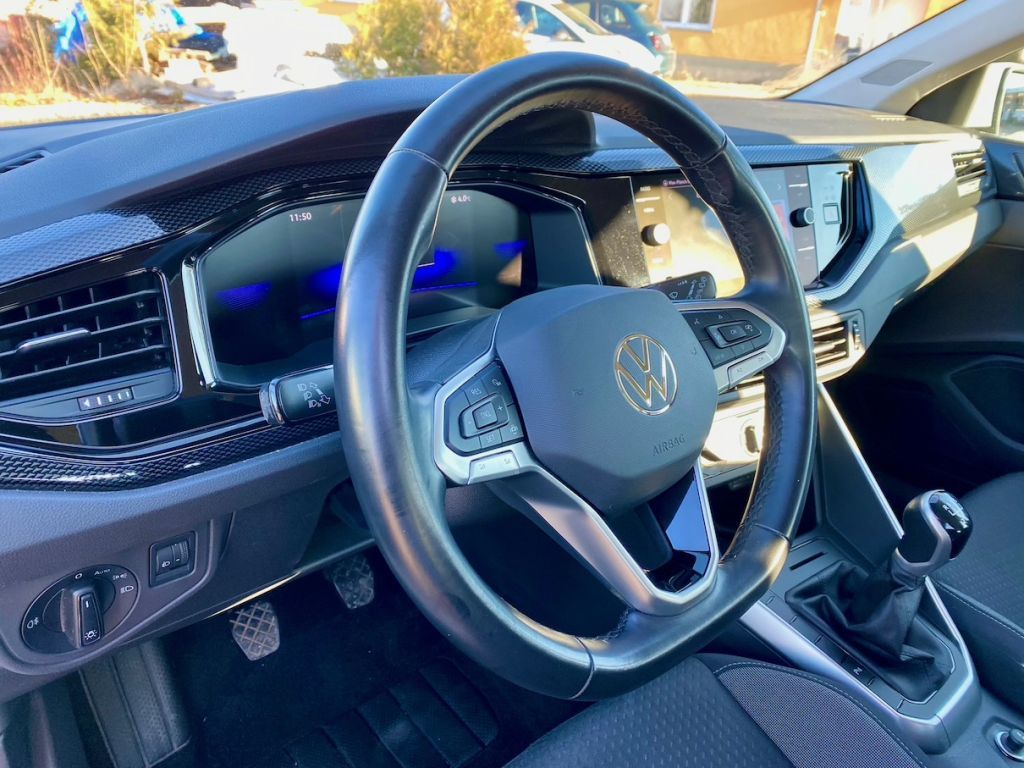 Fahrzeugabbildung Volkswagen Polo 1.0 TSI OPF Life KLIMA LED GZJR NAVI DAB+