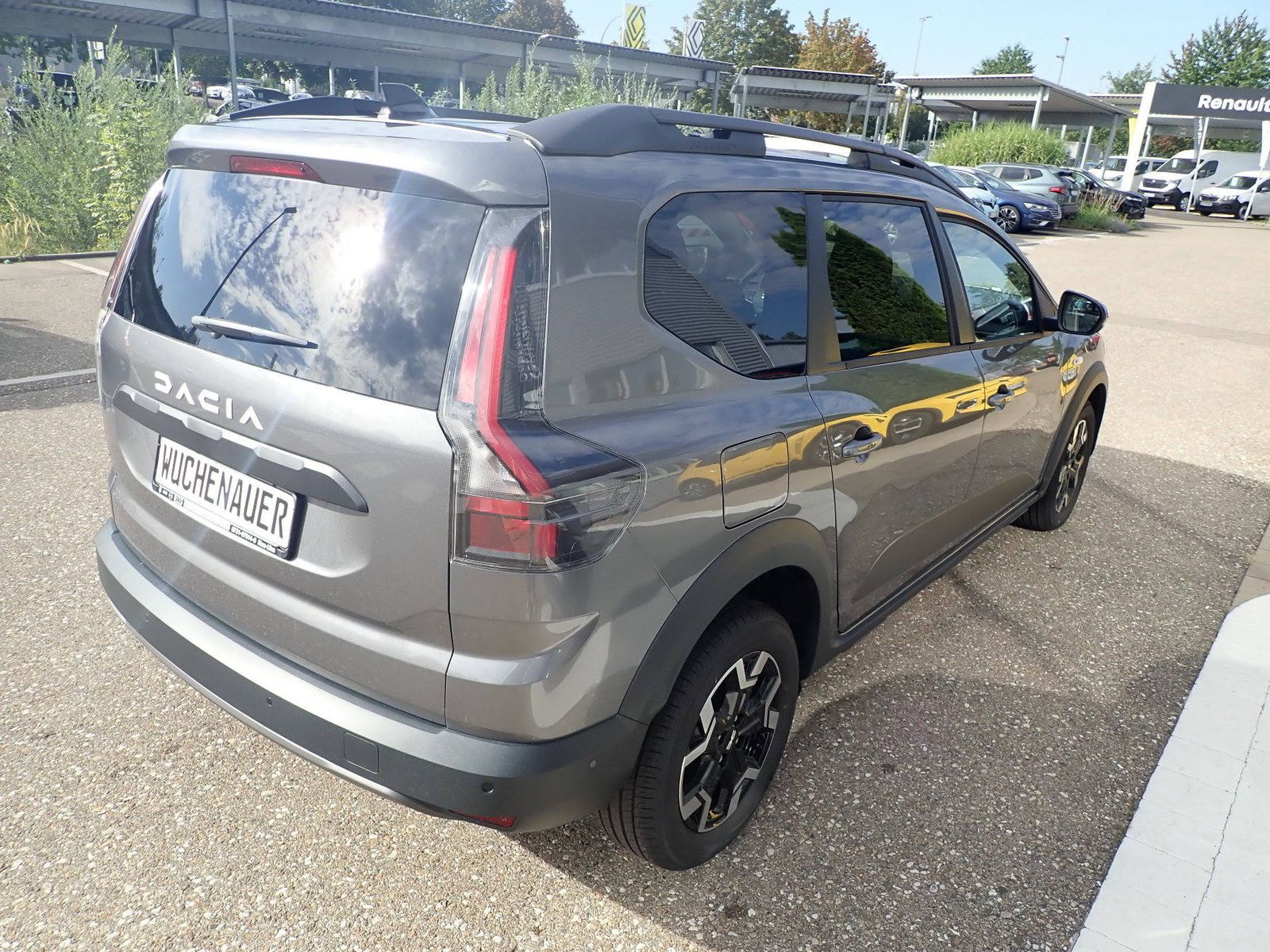 Fahrzeugabbildung Dacia Jogger Journey TCe 110