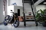 Yamaha MT-09 SP RN43 | TOP | EXTRAS | - YAMAHA R4