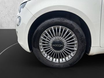 Fiat 500 e Basis 42kWh Carplay+DAB+Klimaa.+LM