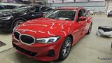 BMW 320dA xDrive Touring Navi LED SiHz Tempo PDC AHK - rote BMW 320