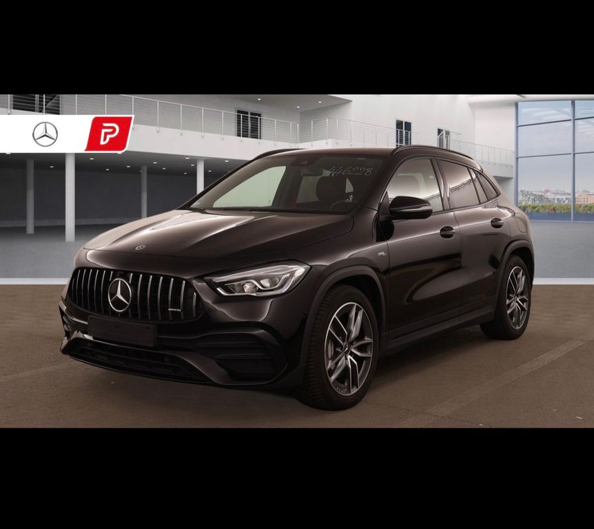 Image of Mercedes-Benz GLA 35 AMG