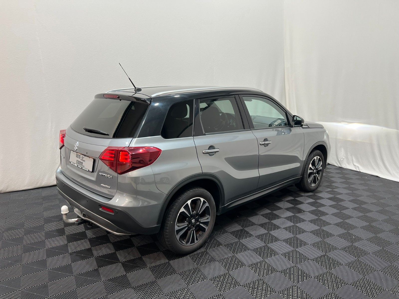 Fahrzeugabbildung Suzuki Vitara Comfort + / Pano. / LED / Allgrip
