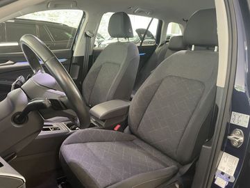Volkswagen Golf - 7